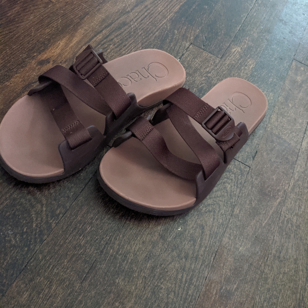 Chaco chillos sandals